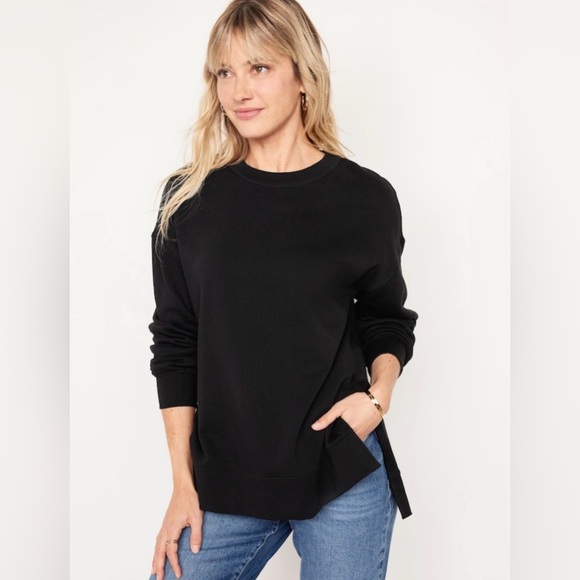 Old Navy Sweaters - Old Navy - SoComfy Relaxed Tunic Sweatshirt